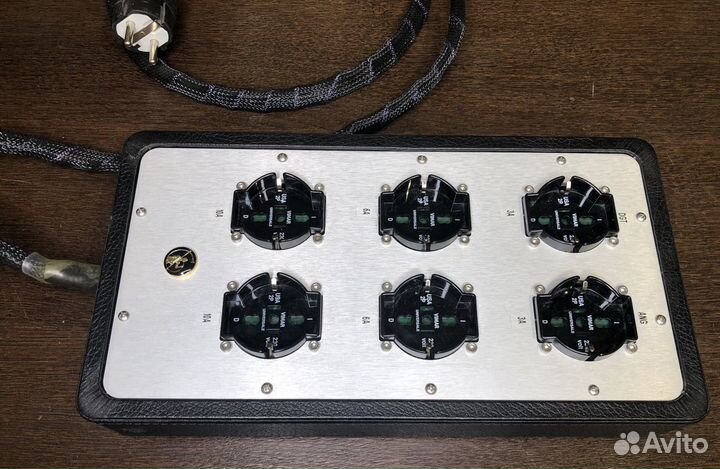 Сетевой фильтр для аудио Gold Note Arno Plus