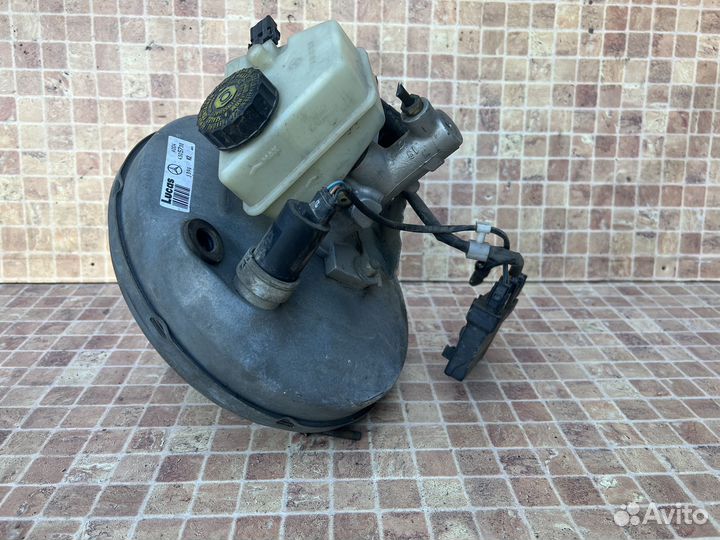 Вакуумный усилитель тормозов mercedes W202