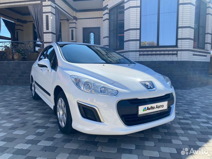 Peugeot 308 1.6 МТ, 2011, 147 000 км