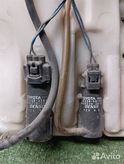 Бачок омывателя Toyota RAV4 A2 2002