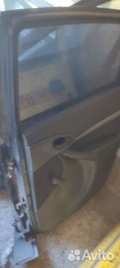 Двери Ford Focus 1