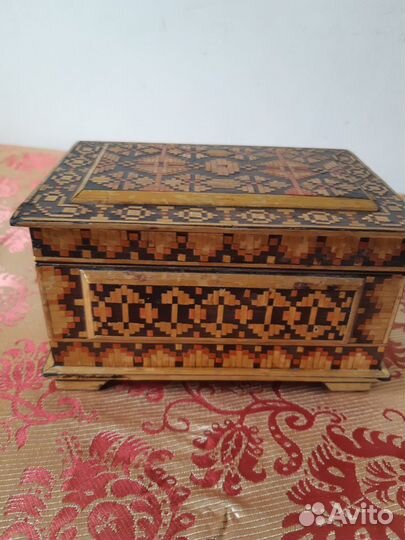 Деревянная шкатулка 50 гг