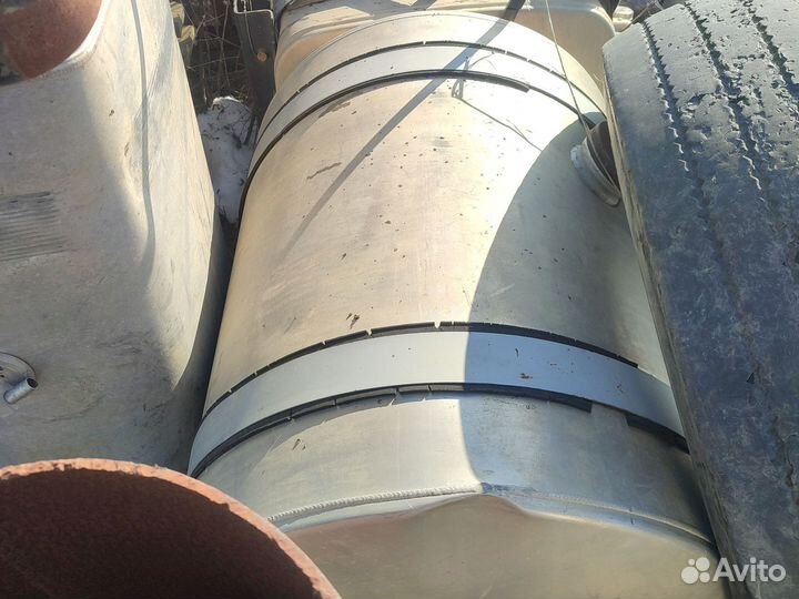 Бак топливный