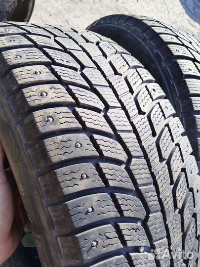 Michelin X-Ice North 235/60 R17