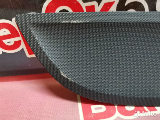 Накладка двери задняя правая Porsche Macan