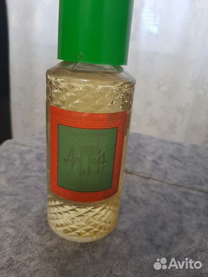 Одеколон Достон