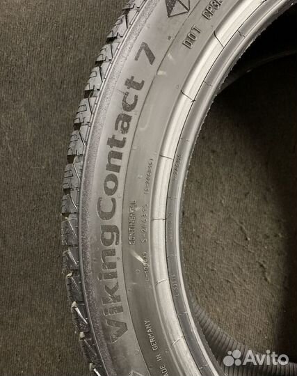 Continental ContiVikingContact 7 255/45 R19