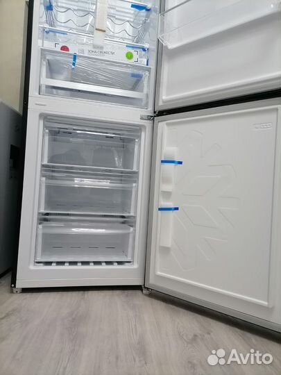 Холодильник черный зеркальный новый 2 метра космос