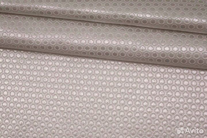 Ткань для шитья жаккард молочный белый с люрексом