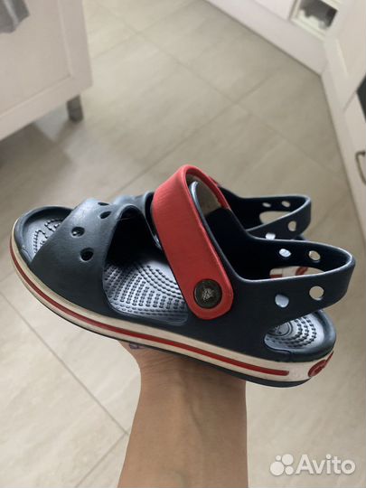 Сандалии crocs c10