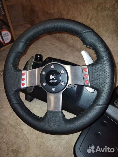 Logitech G27 Racing Wheelруль с педалями и кпп