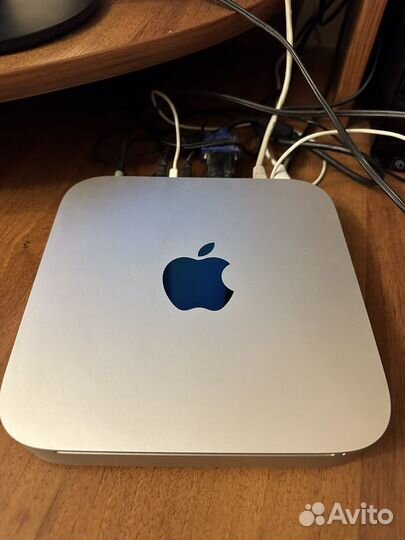 Настольный компьютер Mac Mini