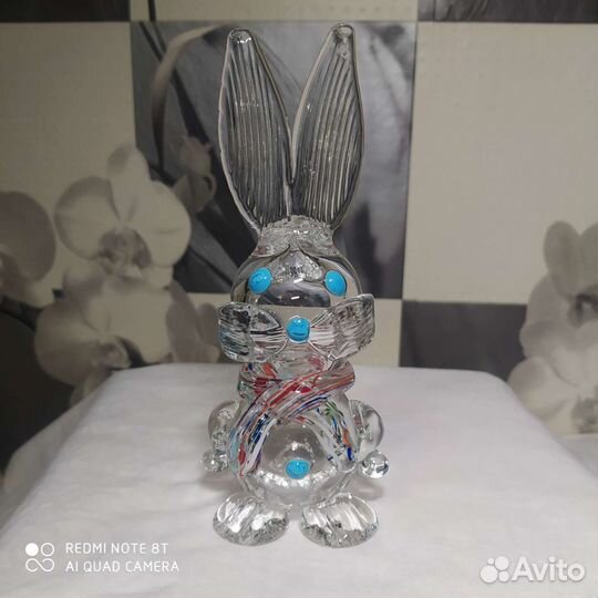 Стеклянный символ года кролик