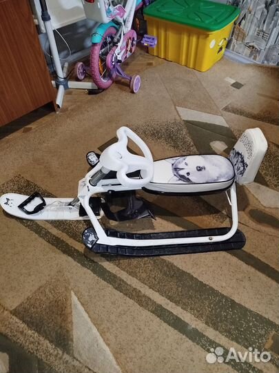 Детский снегокат