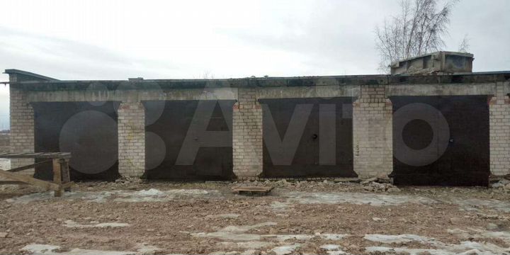 Гараж, > 30 м²