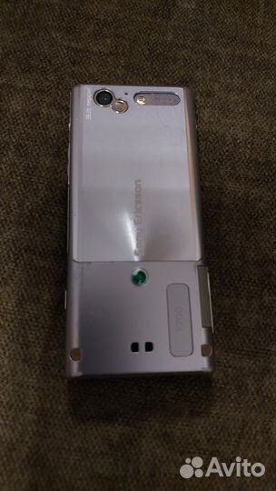 Sony Ericsson T700