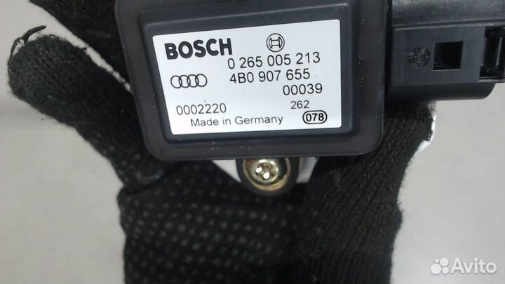 Датчик ускорения Audi A4 (B5), 1999