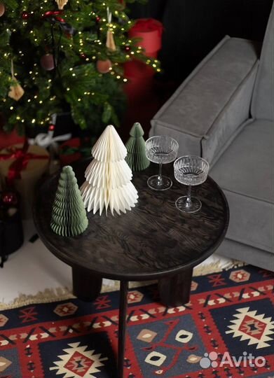 Журнальный столик из массива ясеня