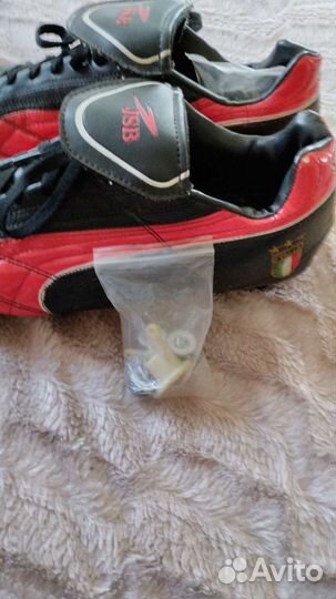 Футбольные бутсы