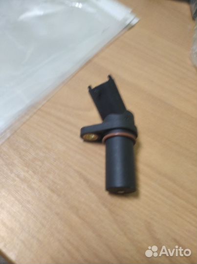 Датчик положения коленвала