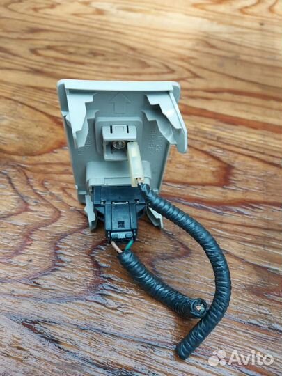 Корпус разъема электрического Toyota Estima AHR20W