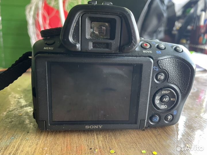 Зеркальный фотоаппарат Sony Alpha SLT-A37