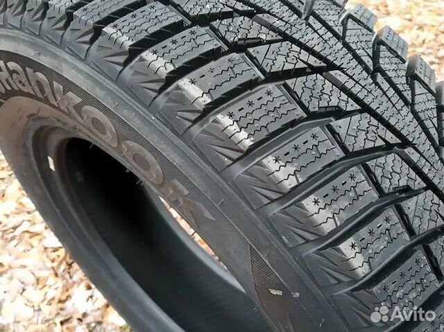 Hankook Winter I'Cept X RW10 215/60 R17 96T
