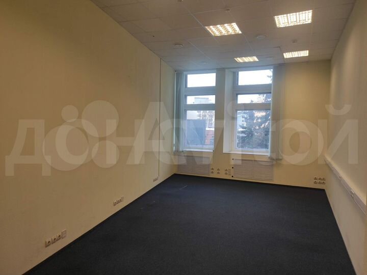 Сдам офисное помещение, 462.7 м²