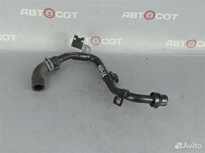 Трубопровод системы охлаждения Audi A4 (B9) 8W 2