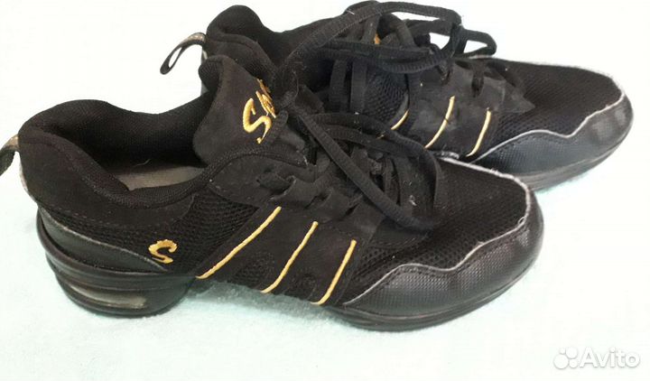 Кроссовки для степа