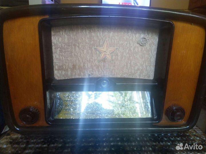 Радиоприемник WEF балтика-254. 1954г