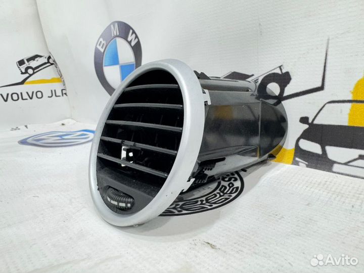 Дефлектор торпеды центральный Mercedes ML W164