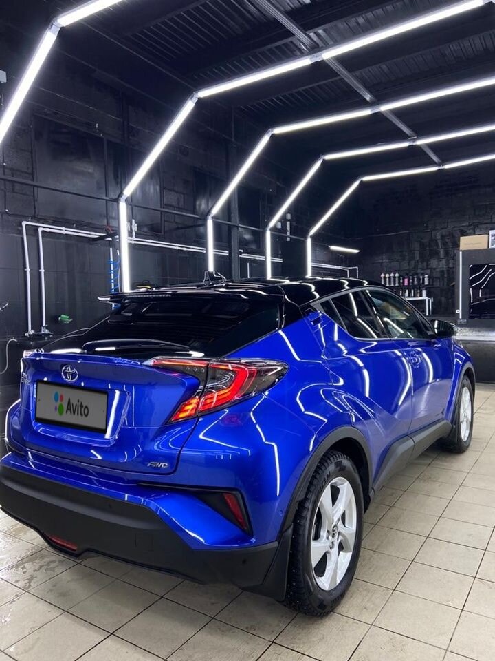 Toyota C-HR: фото владельца