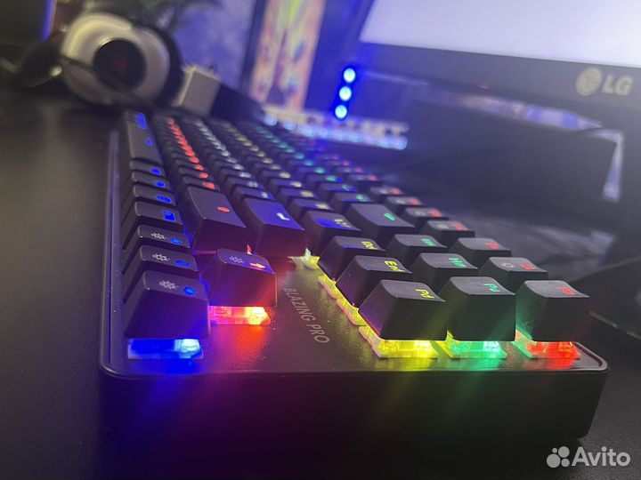 Игровая механическая клавиатура