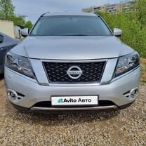 Nissan Pathfinder 3.5 CVT, 2015, 150 000 км, с пробегом, цена 2 450 000 руб.