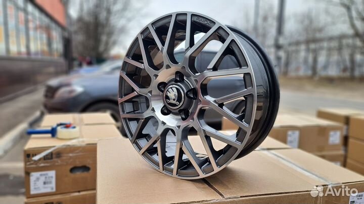 Новые диски R15 на Volkswagen Polo Skoda Rapid