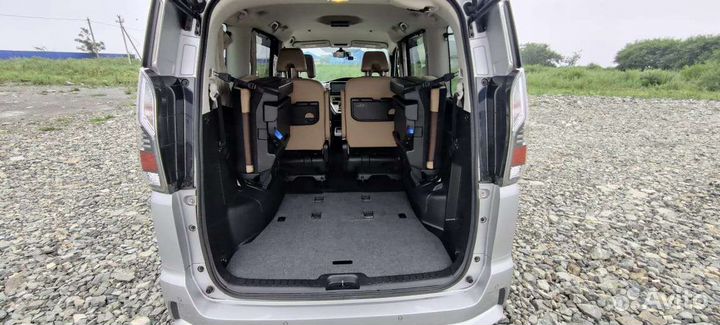 Nissan Serena 1.2 AT, 2018, 50 000 км