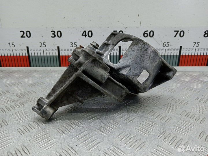 Кронштейн гидроусилителя для Volkswagen Sharan 1