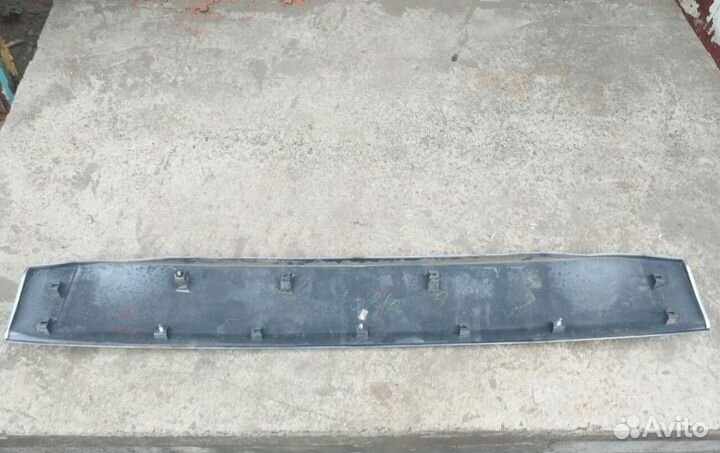 Накладка багажника Mitsubishi Pajero Sport 3