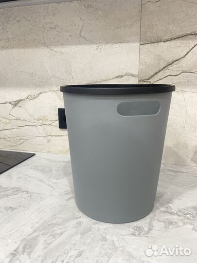 Мусорное ведро