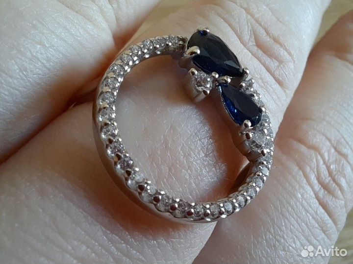 Кольцо серебряное 925 с наносапфирами 18,5 размер