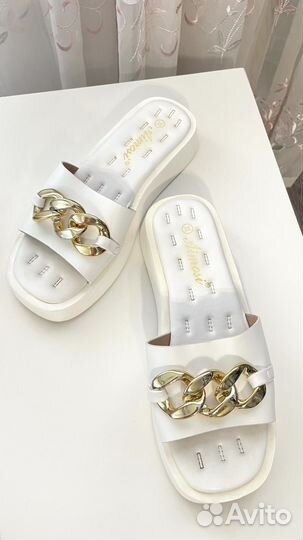 Шлепанцы женские