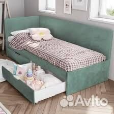 Кровать мягкая 