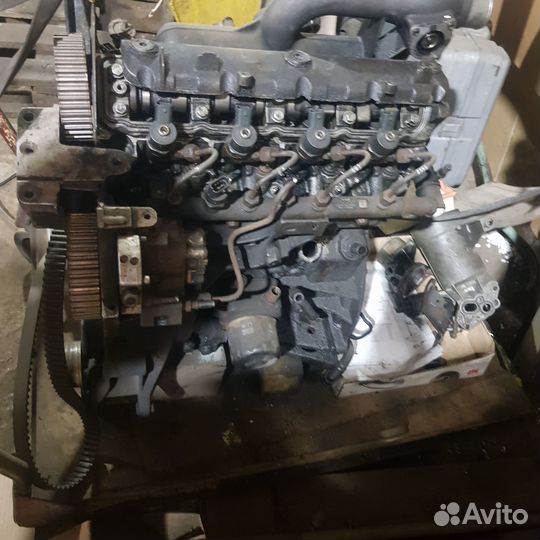 Двигатель F9Q762