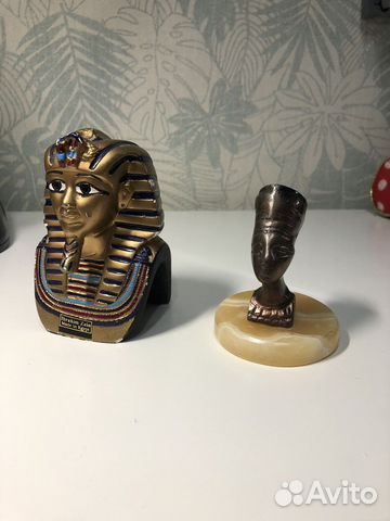 Статуютка из Египта