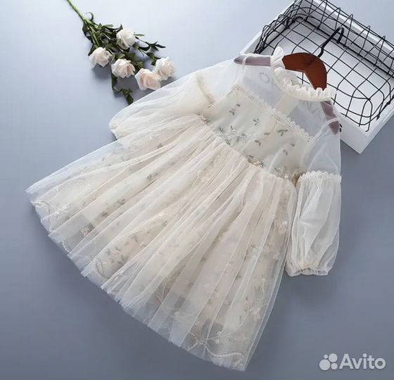 Нарядное платье