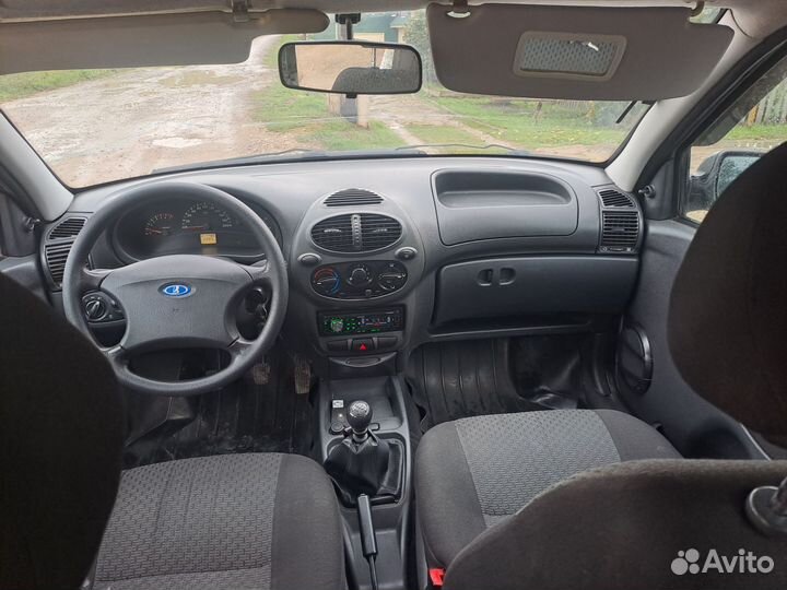 LADA Kalina 1.6 МТ, 2011, 214 534 км