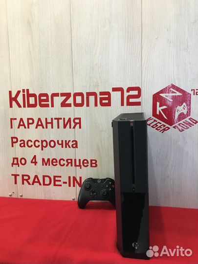Xbox One 500gb black 1 геймпад