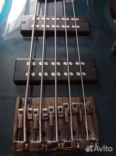 Ibanez sr-305e