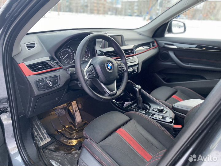 BMW X1 2.0 AT, 2017, 90 500 км